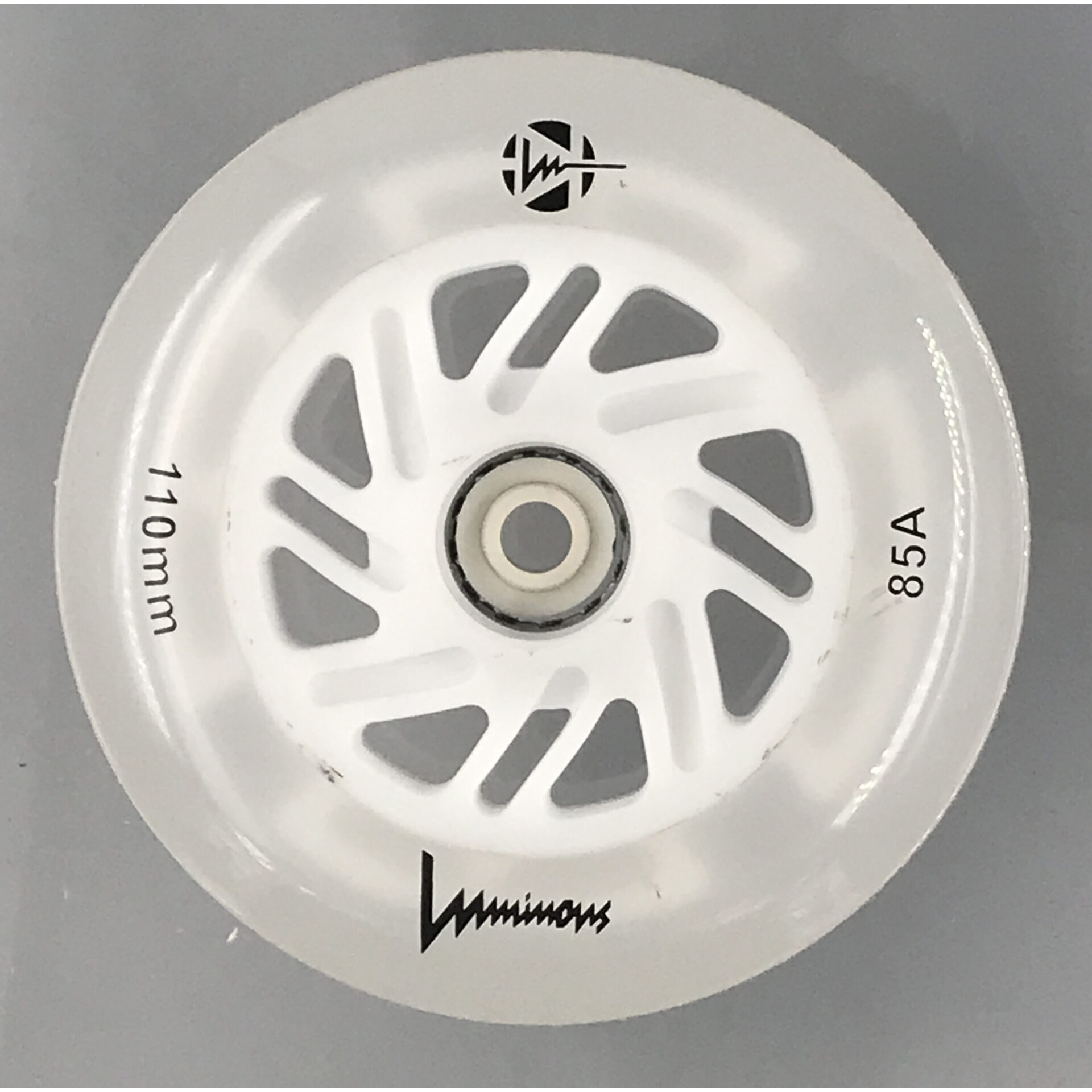 Luminous-LED Wheels White 110mm/85A 1 Luminous-LED Wheels White 110mm/85A