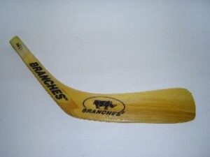 Branches Ersatzhockeyfuß nach links gebogen (rechts)